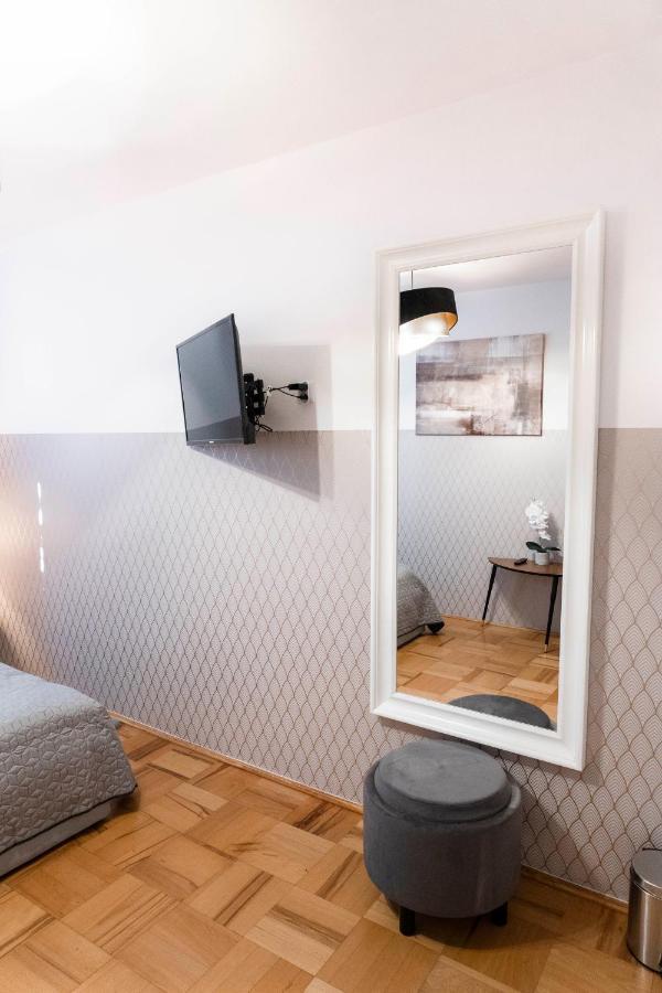 Clicktheflat Constitution Square Apart Rooms Warszawa Exteriör bild
