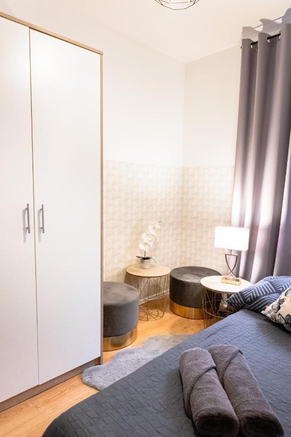 Clicktheflat Constitution Square Apart Rooms Warszawa Exteriör bild