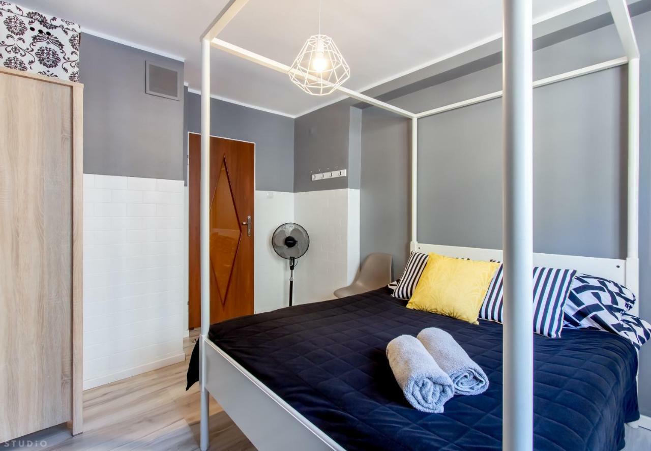 Clicktheflat Constitution Square Apart Rooms Warszawa Exteriör bild